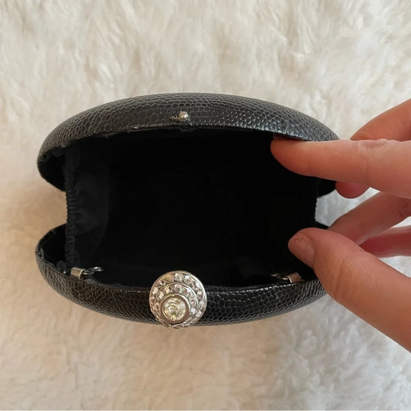 Small black evening purse - Picture 2 of 3